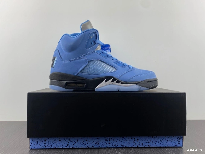Jordan  DV1310-401 5  RETRO “UNC” Air 1009